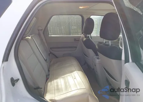 2010 Ford Escape Xlt z USA, uszkodzony, nr VIN 1FMCU0DG2AKC45957